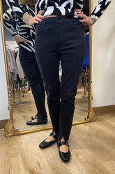 Renuar Straight Leg Pant Black