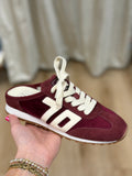 Back 70 Venice Sneaker Velvet Wine