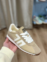 Back 70 Asian Sneaker Almond