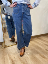 Charlie B Cropped Patch Pocket Jean Medium Blue