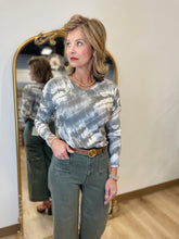 Charlie B Printed V Neck Top Dreamy Spruce