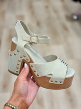 Rebel Front Stitch Platform Heel Beige