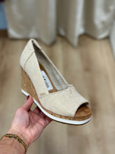 Toms Essential Wedge Champagne