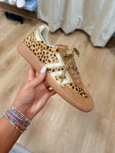 Back 70 Cloud W26 Sneaker Leopard Gold