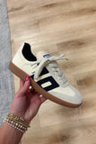 Back 70 Ghost Sneaker 2513 Beige Black