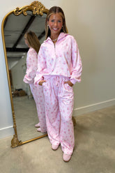 Girliest of the All Thermal Set