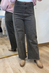 Umgee Leopard Print Wide Leg Jean