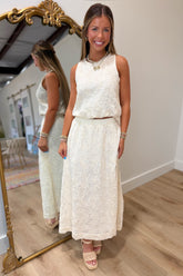 Earthly Embroidery Textured Skirt Set Cream