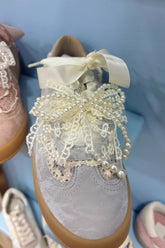 Shoe Charm - Lace Pearls