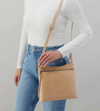 Hobo Cambel Crossbody Desert Sand