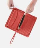 Hobo Evolve Wristlet Pink Mirage