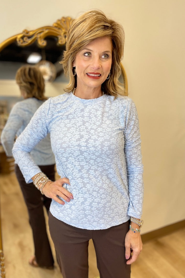 Dylan Mesh Flowers Tee Denim Blue