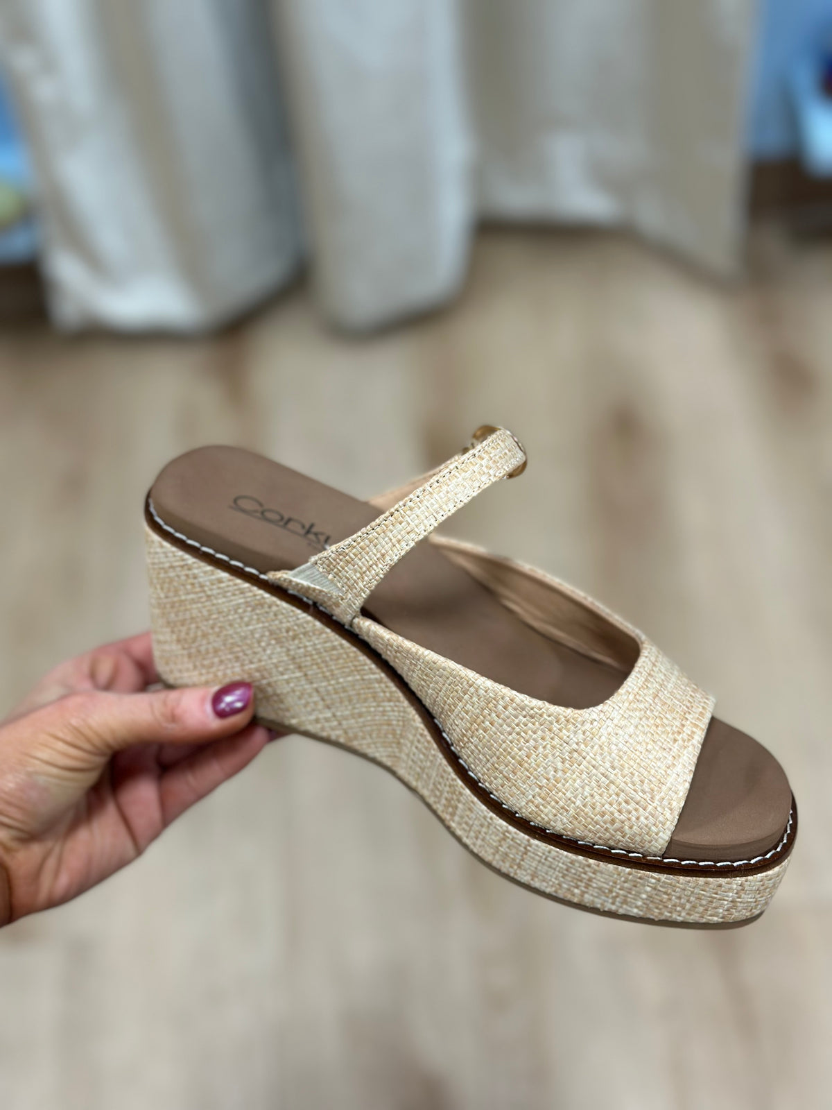 Corkys Treat Yourself Raffia