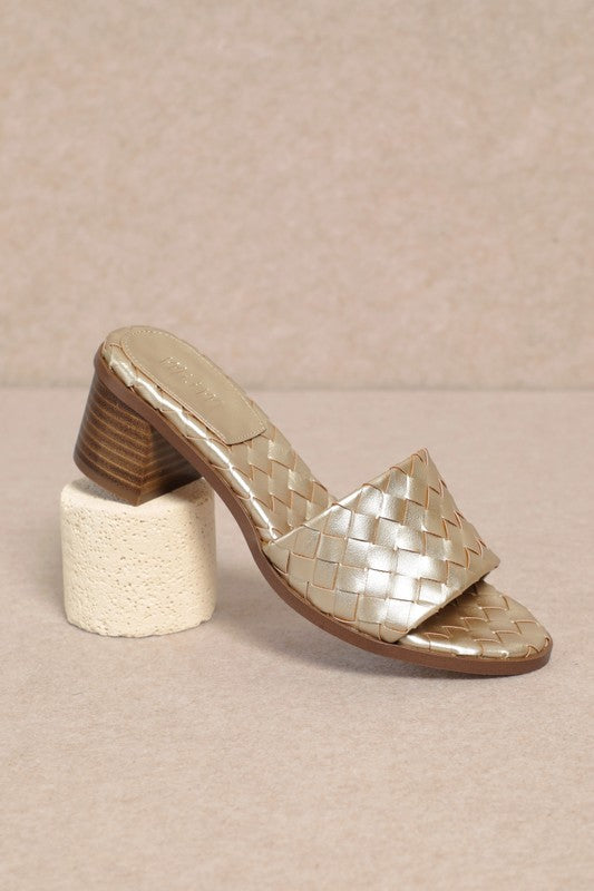 Riley Woven Block Heel Sandal Gold
