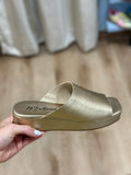Matisse Lido Wedge Sandal Gold