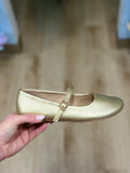 Faye 4 Mary Janes Flat Gold