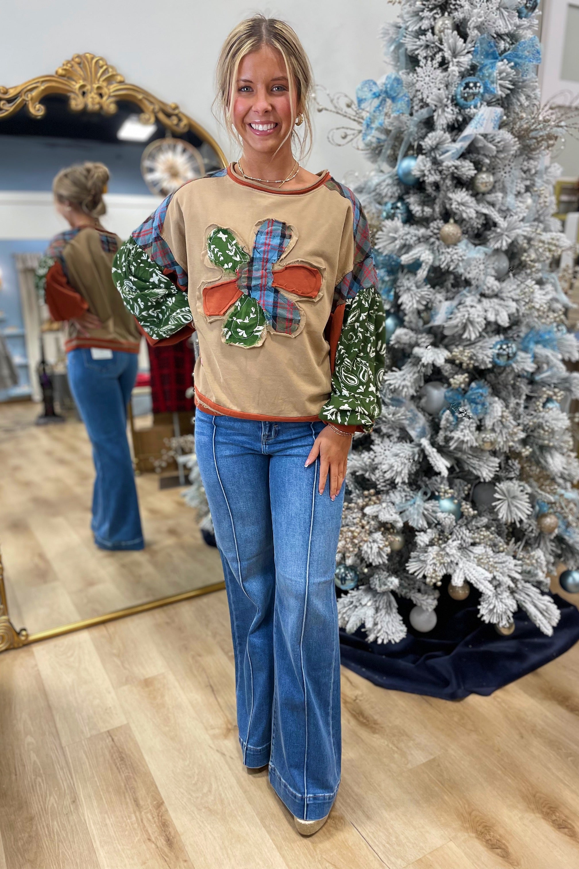 Flower Patch Quilted Tee Mushroom