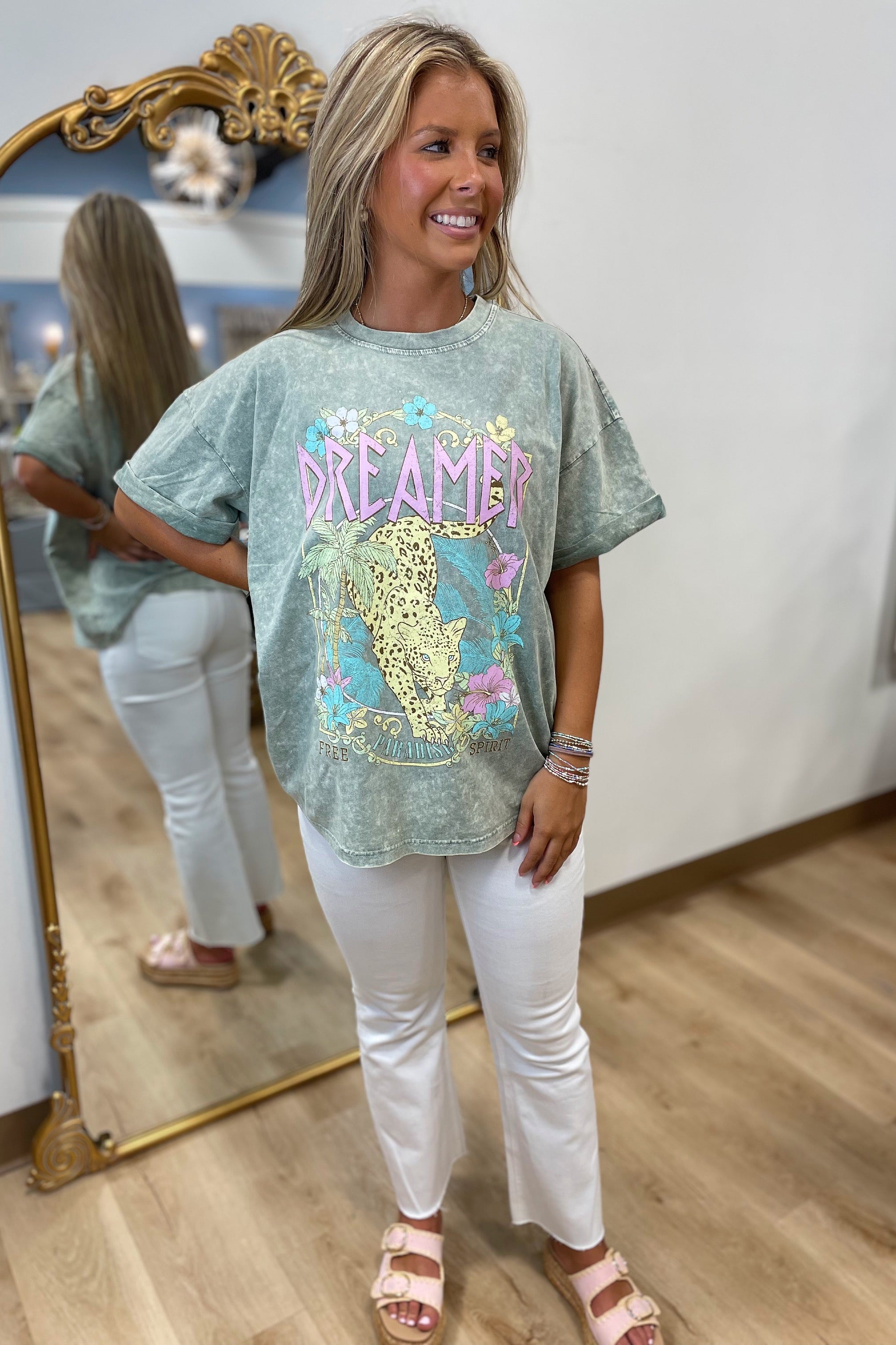 Dreamer Paradise Graphic Tee Green