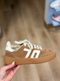 Back 70 Brooklyn W26 Sneaker Tobacco