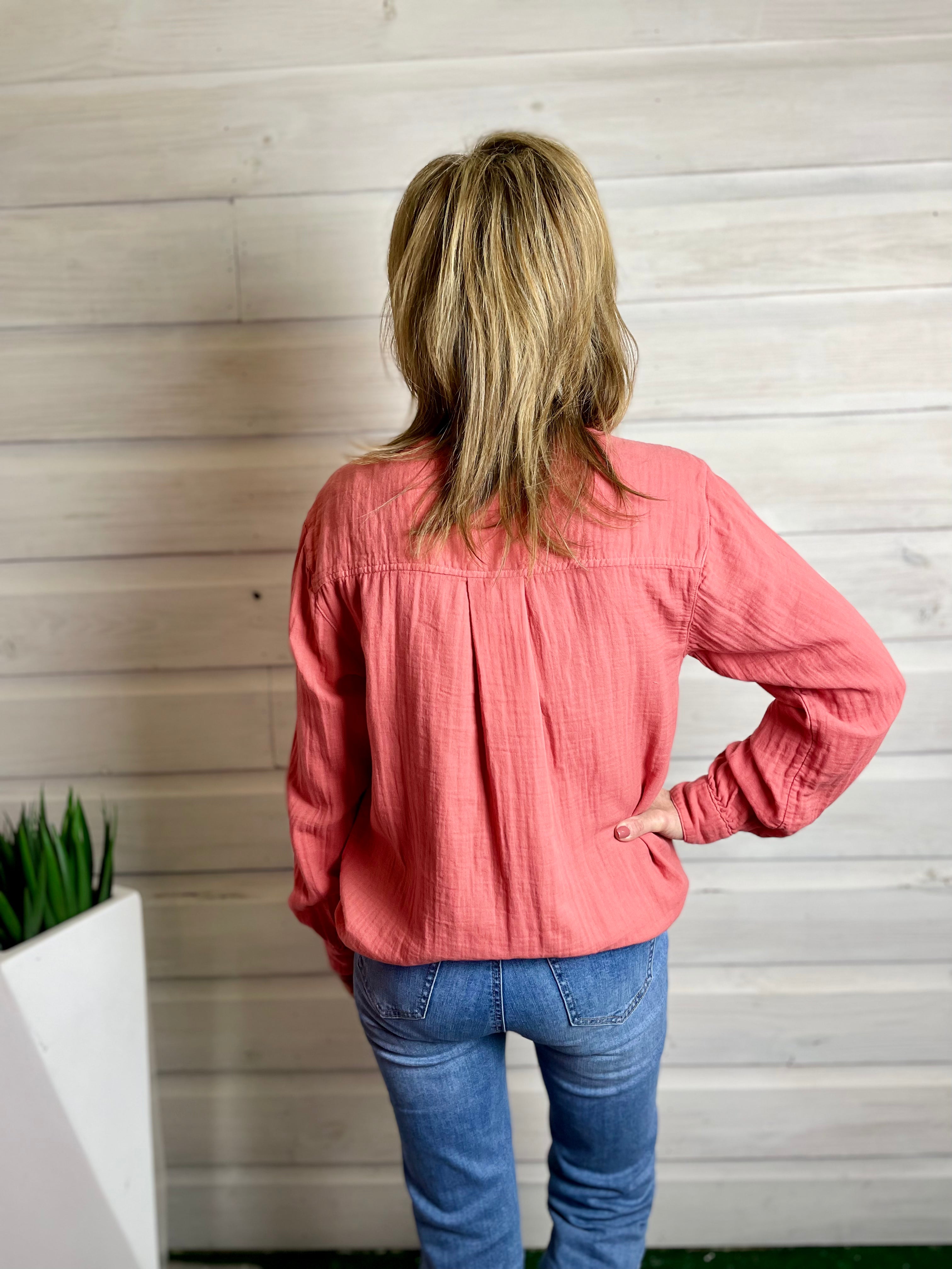 Dylan Kenzie Top w Snap Placket Crush