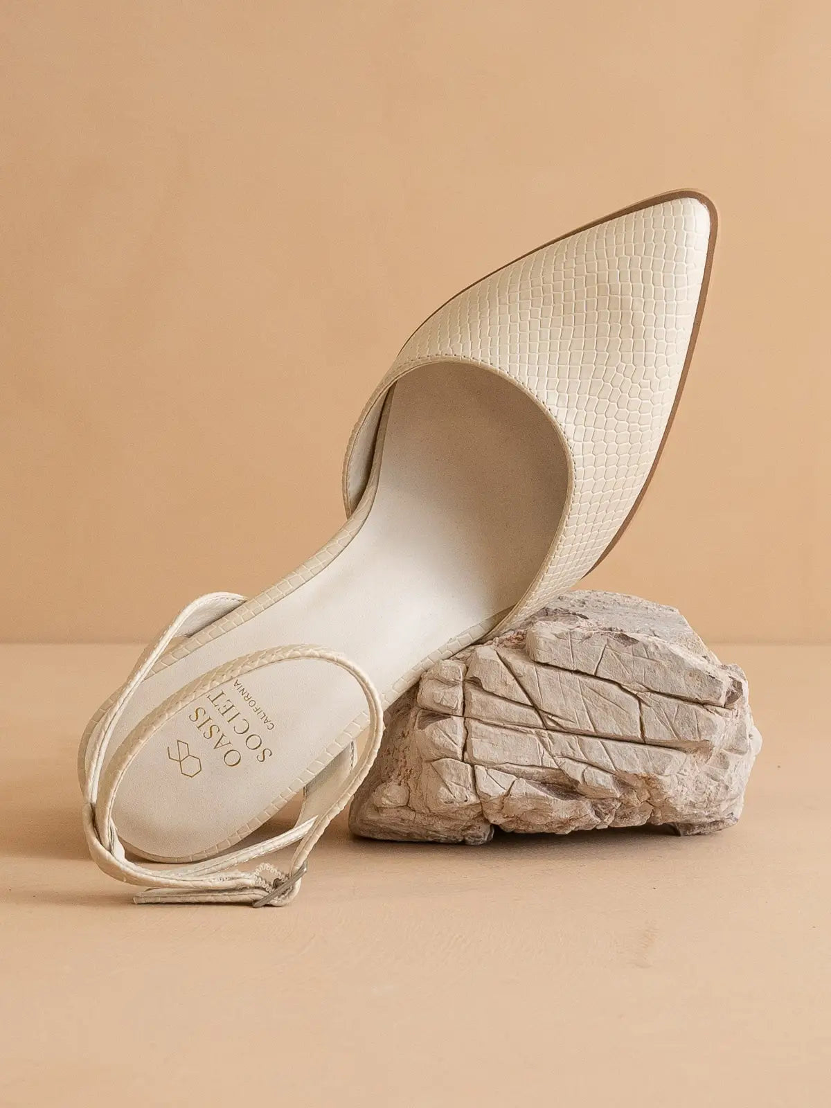 Oasis Society Princess Heel White