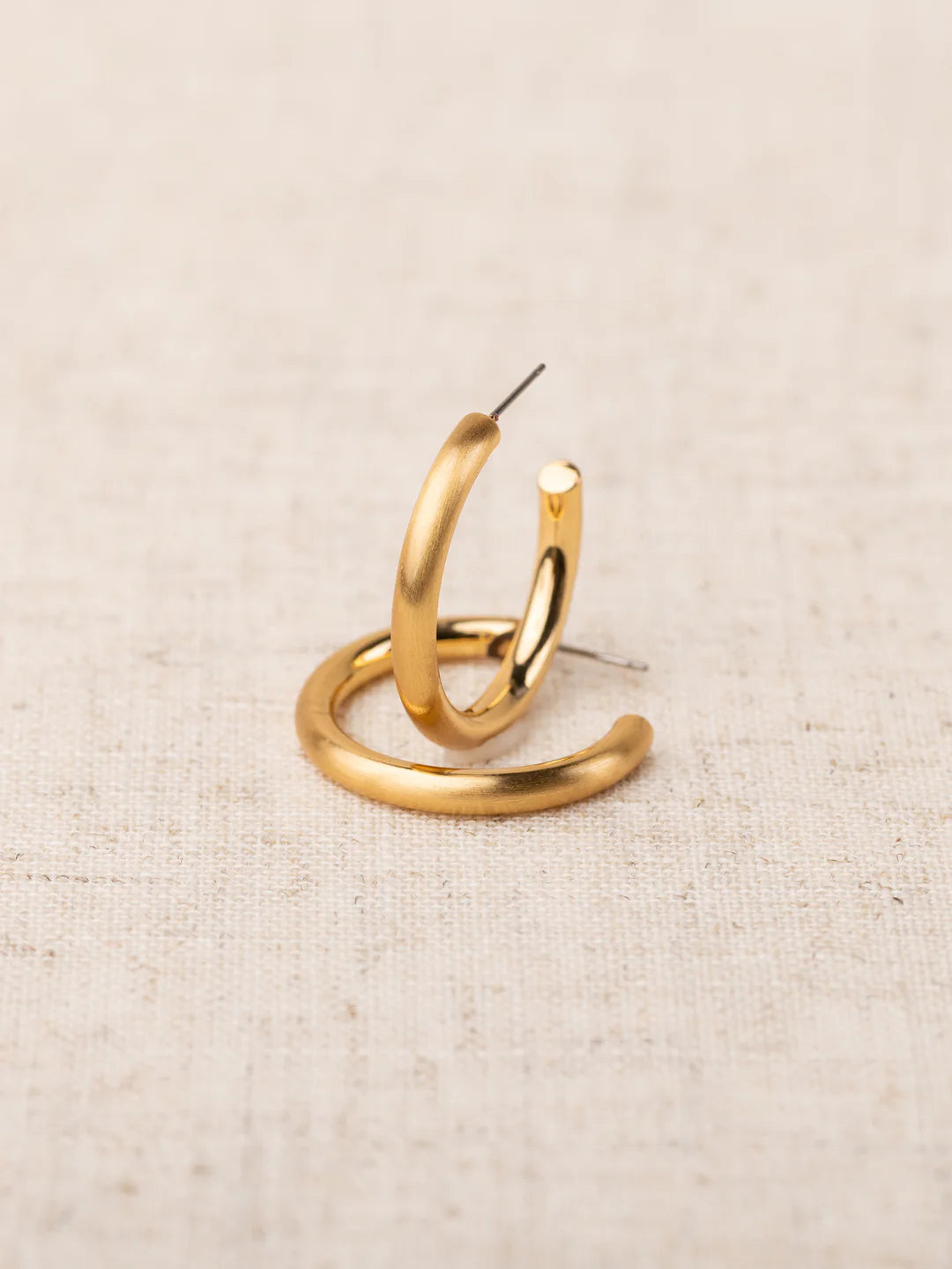 Cameron Earrings Gold