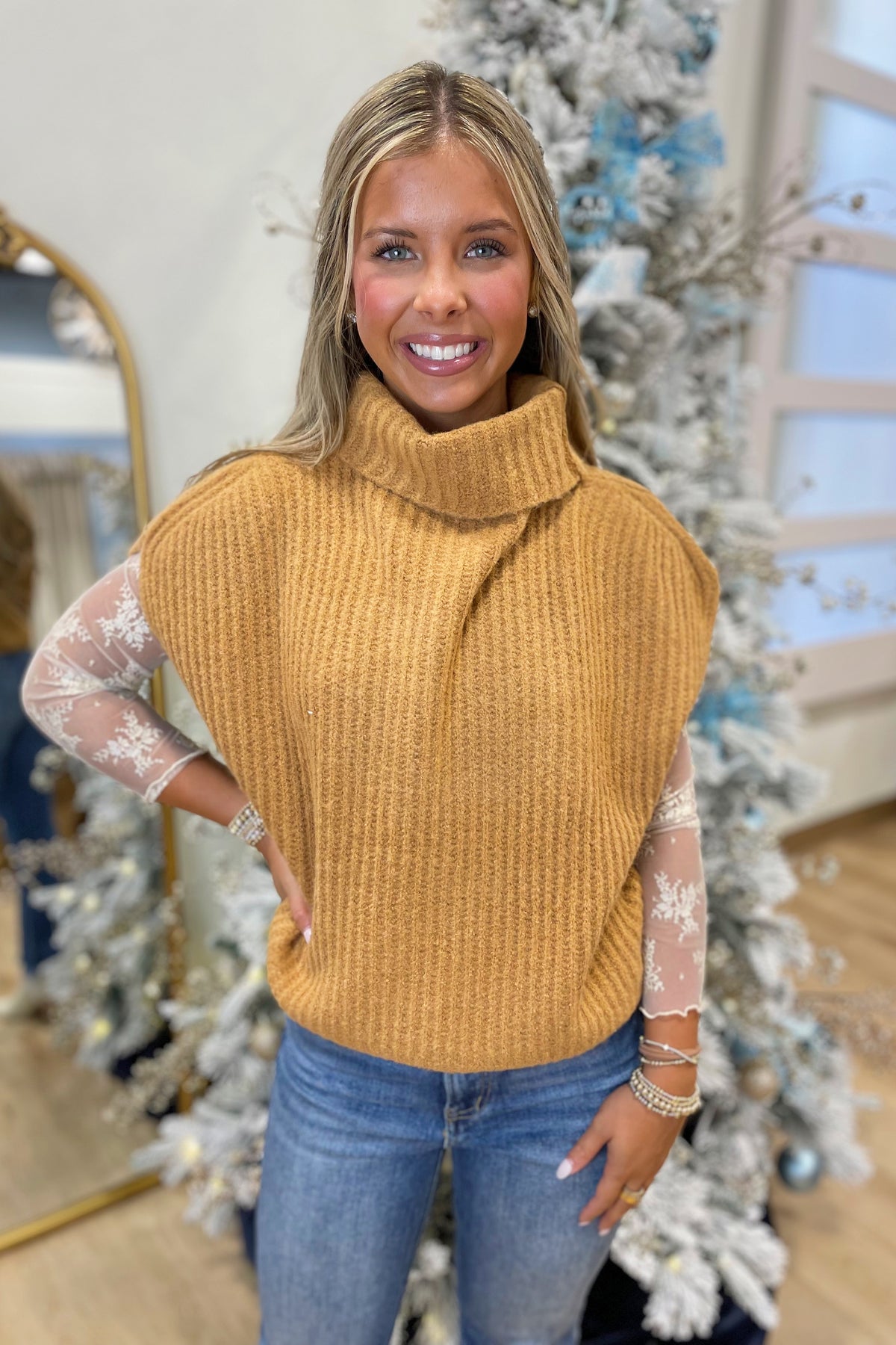 Season of Style Sweater Vest Camel