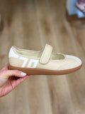 Back 70 Aya Beige Milk