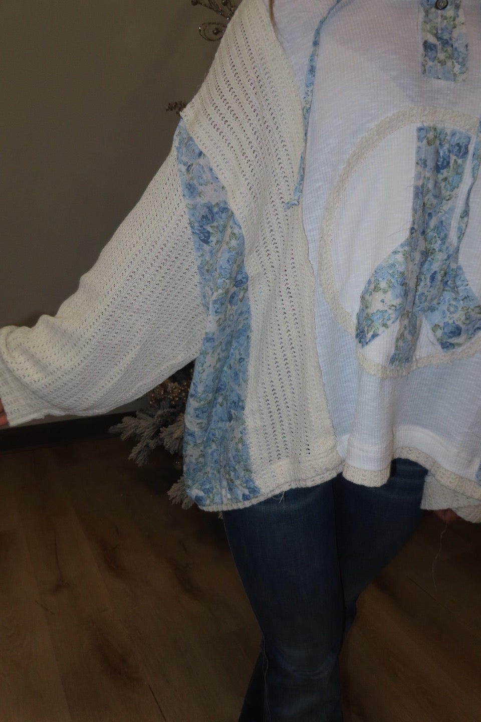 Floral Symphony Hoodie Ivory
