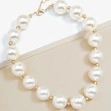 Oversized Pearl Collar Necklace