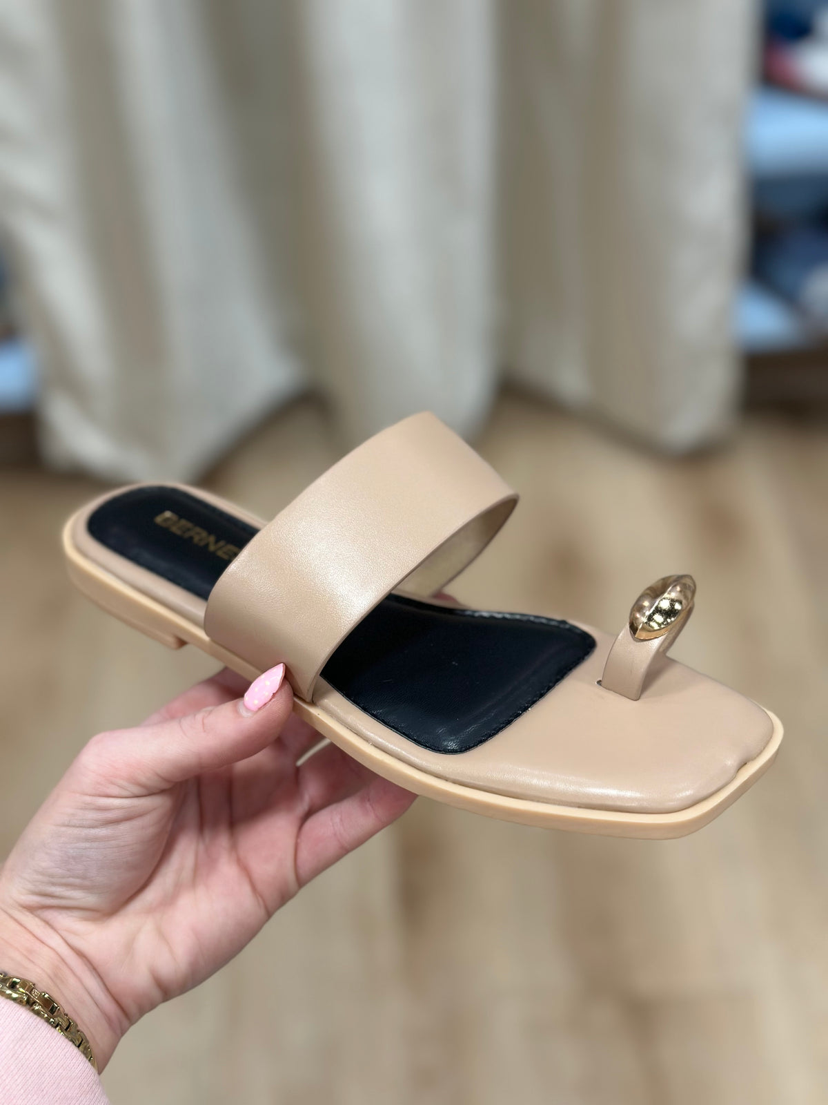 Kamila Toe Loop Slide Sandal Beige