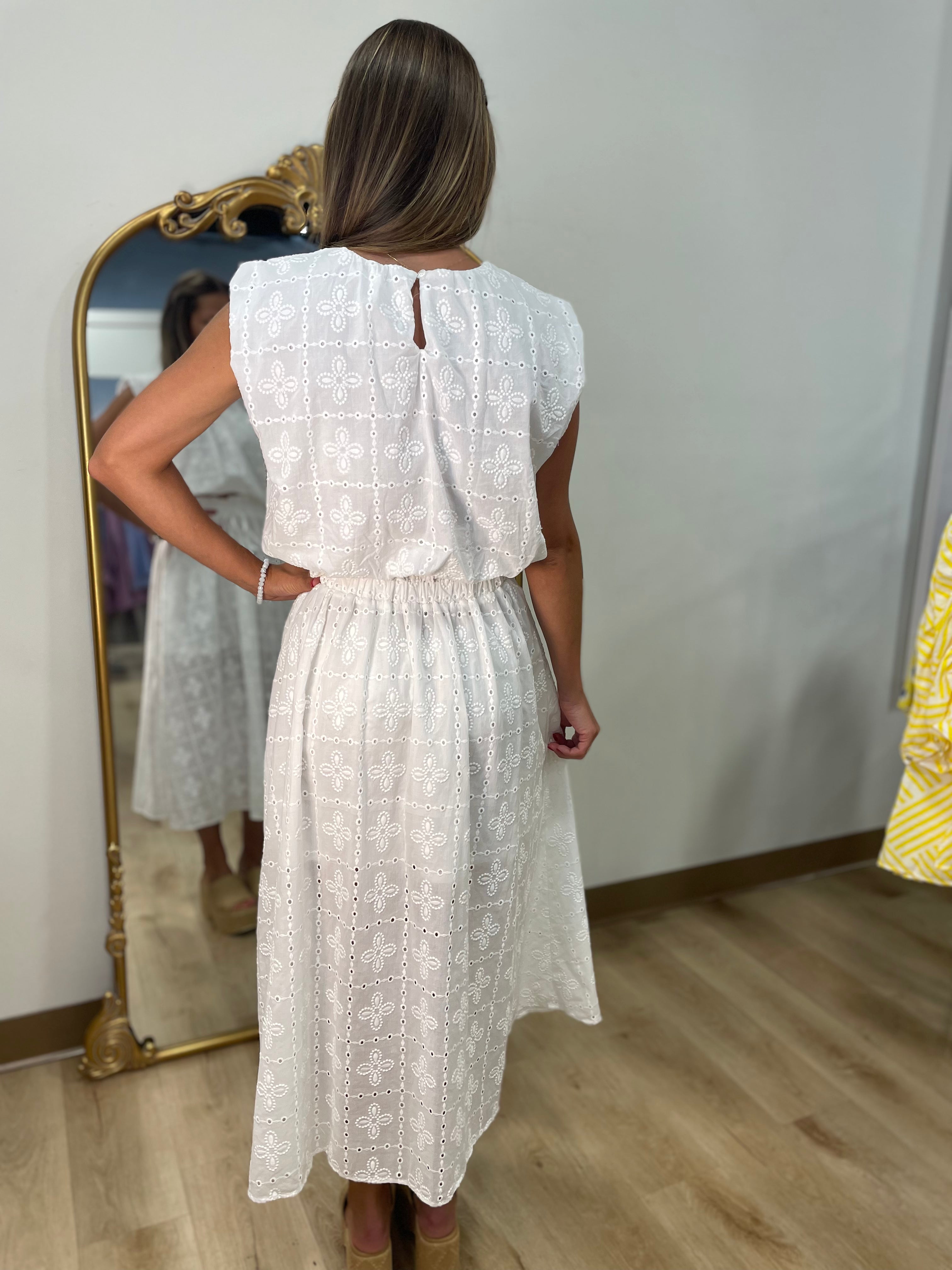Eyelet Delight w Piece Skirt Set White
