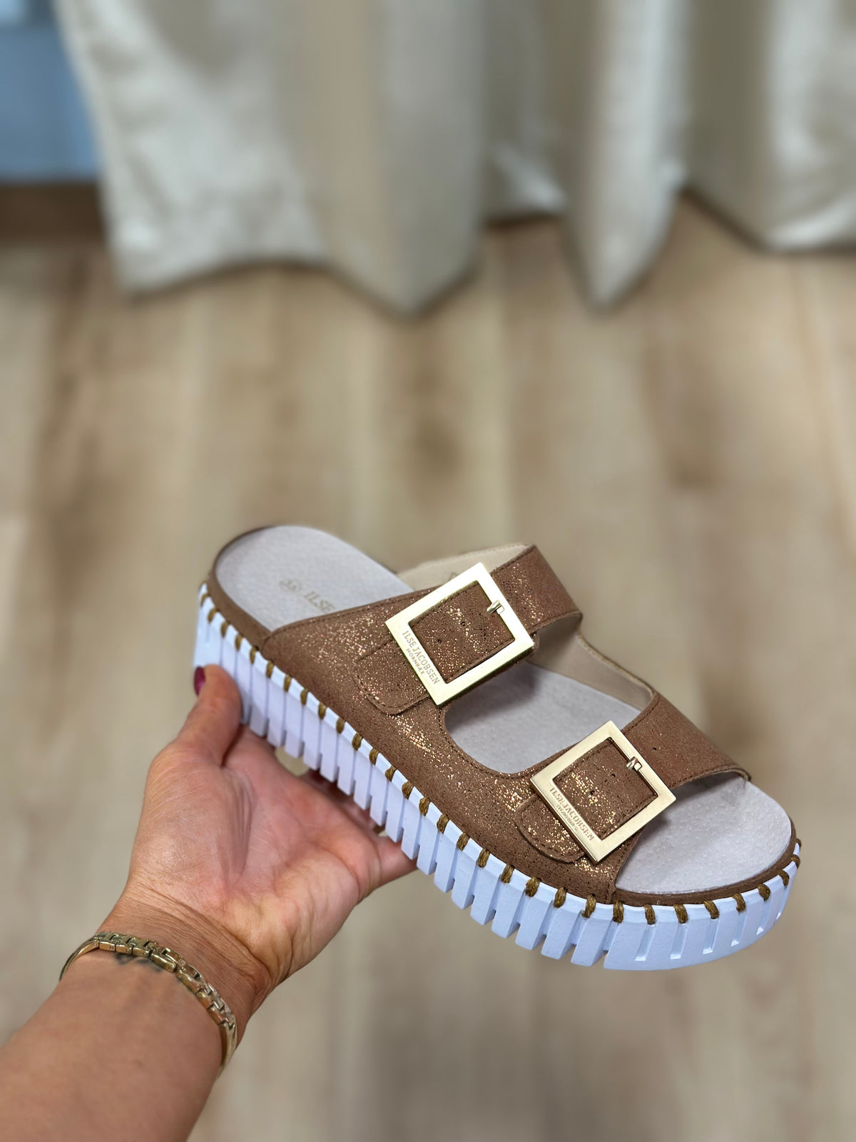 Ilse Jacobson Tulip Sandal Nougat