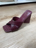 Shushop Eartha Wine Crocodile Mule