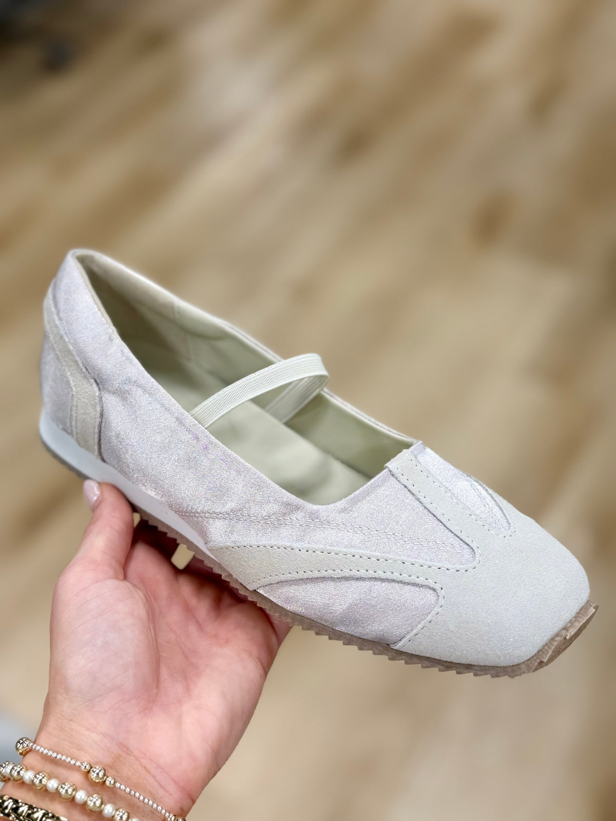 Mia Via Mary Jane Flat Champagne/Cream