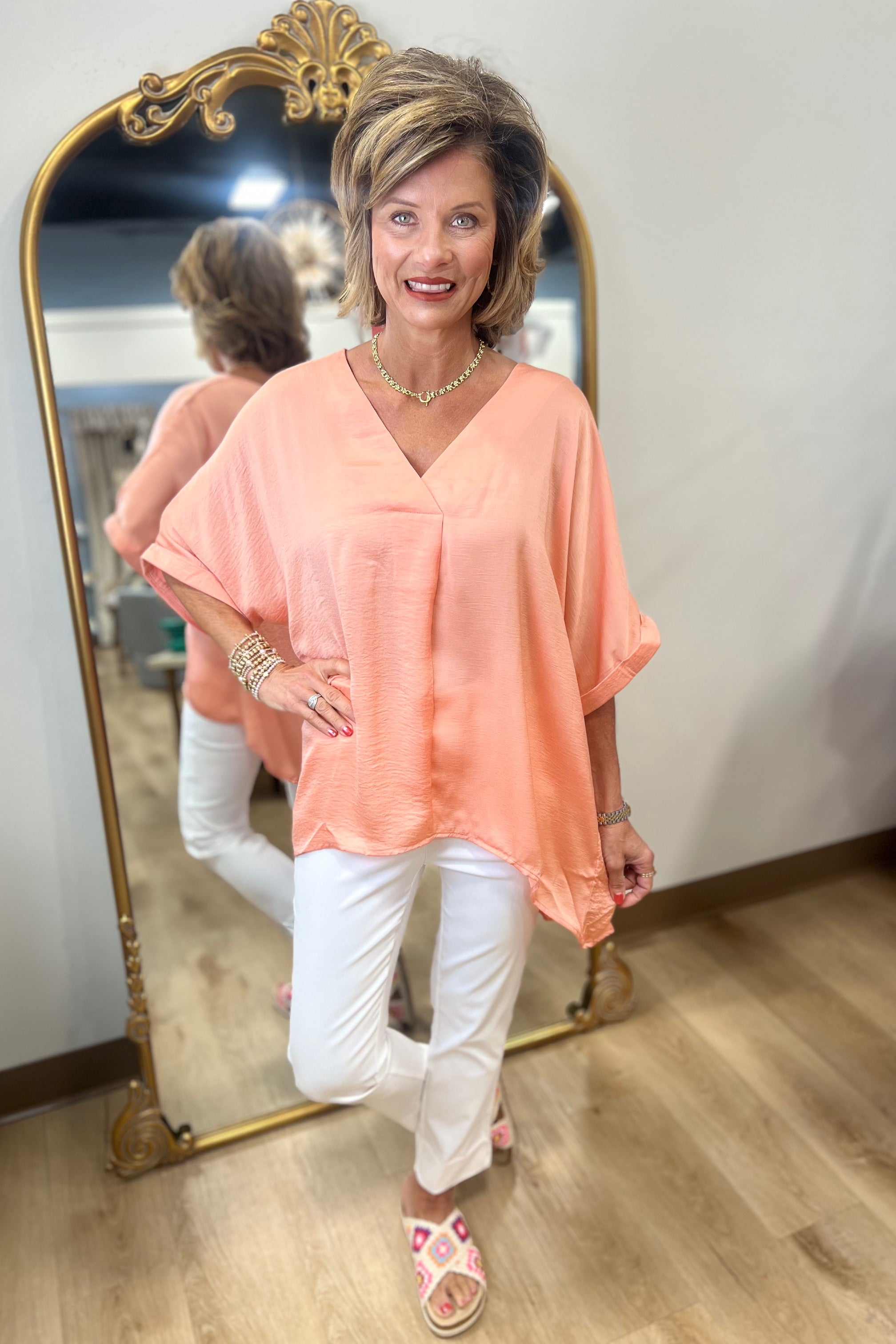 Victoria V Neck High Low Top Peach