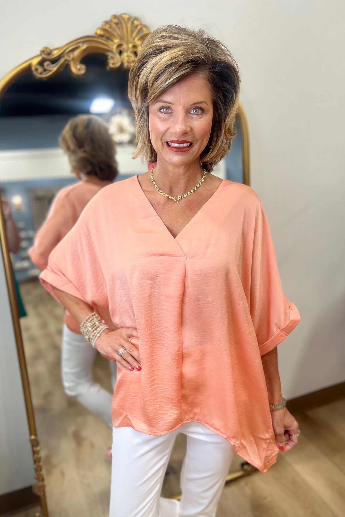 Victoria V Neck High Low Top Peach