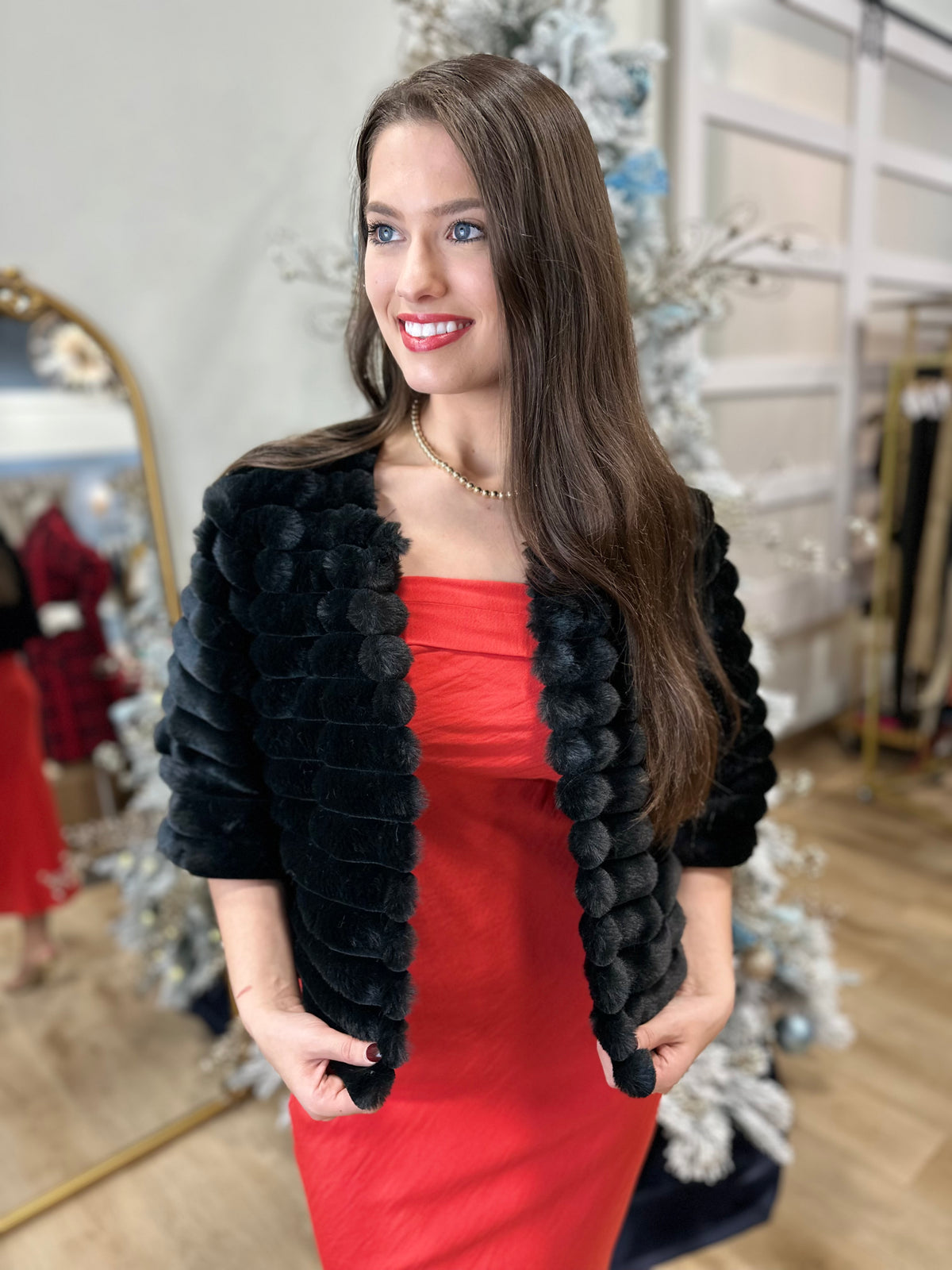Half Sleeve Faux Fur Crop Jacket -black