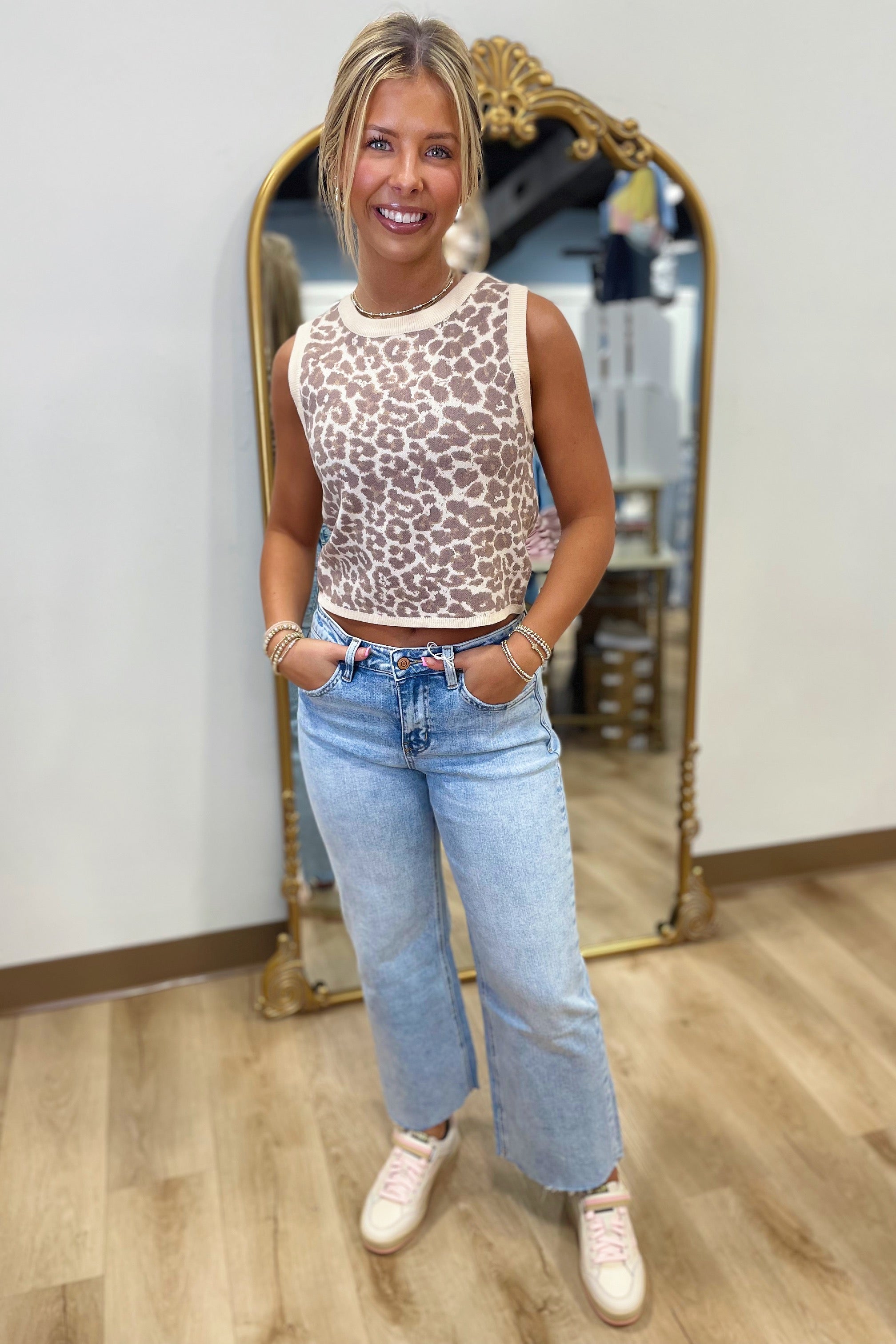 Leopard Light Sweater Vest Ecru