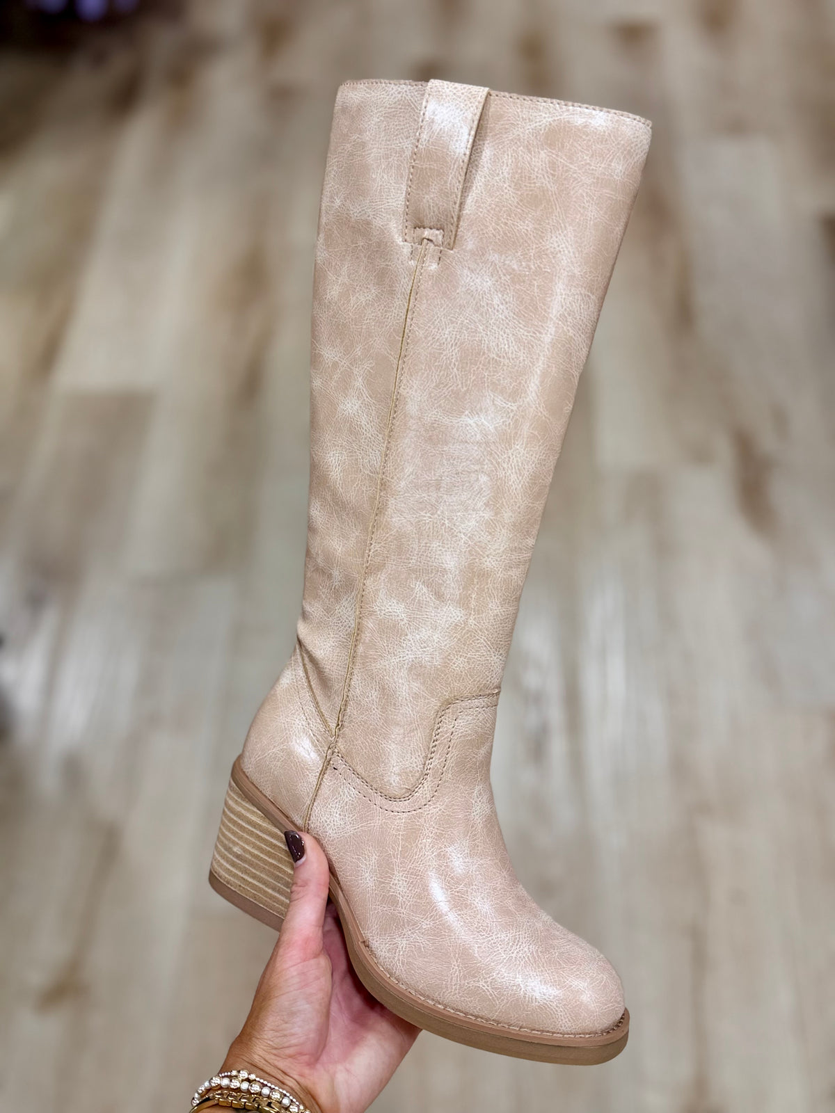 Mia Erick Distressed Boot Natural