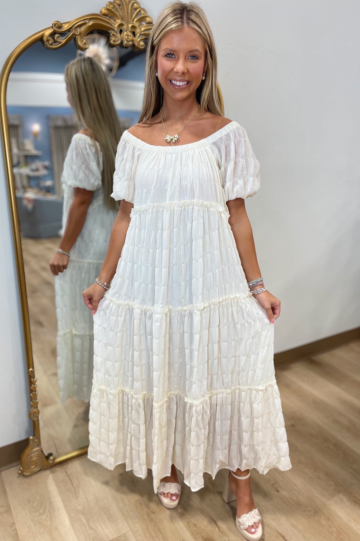 Umgee Flowing Tiered Dress Cream