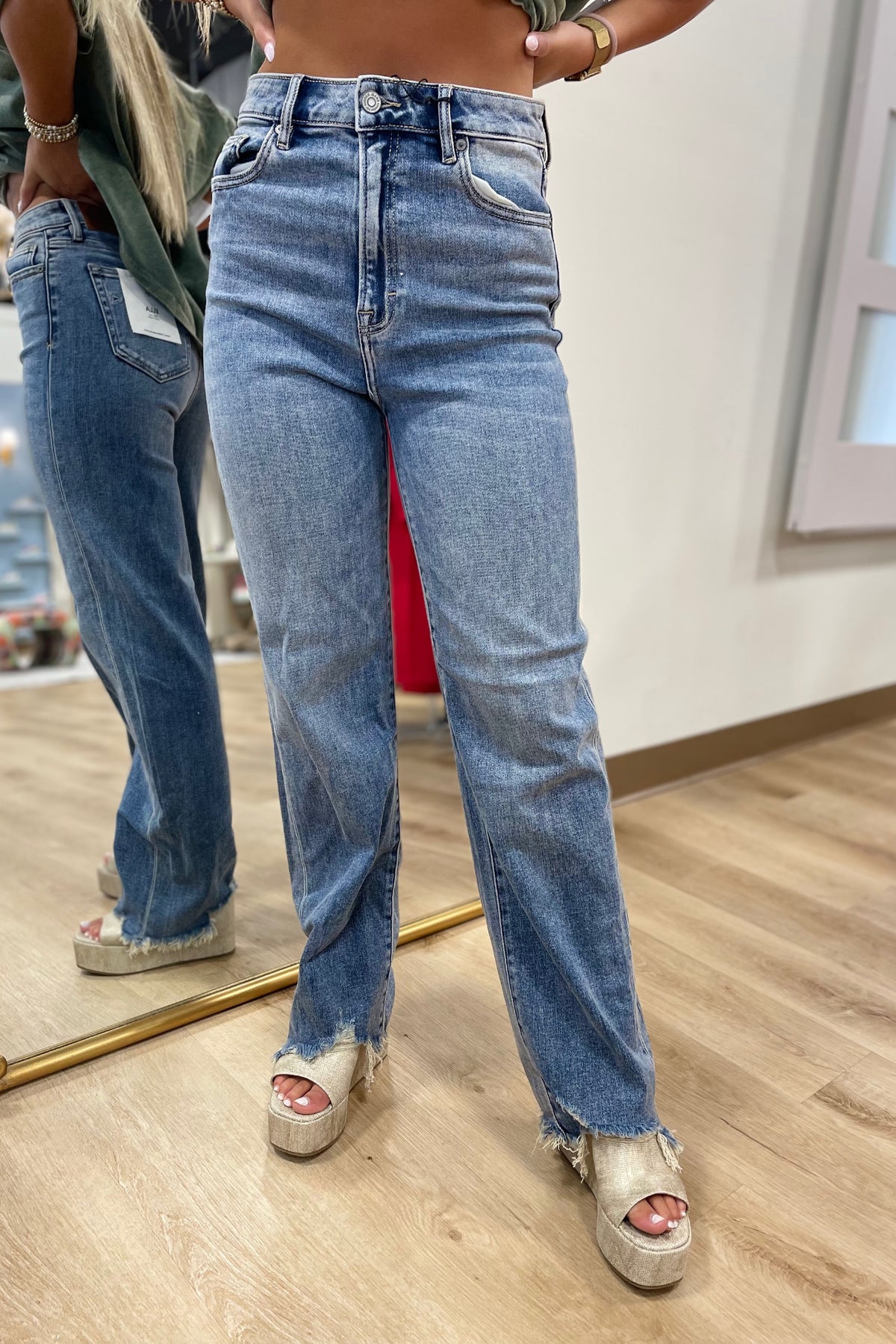 Hidden Ella High Rise Straight Medium