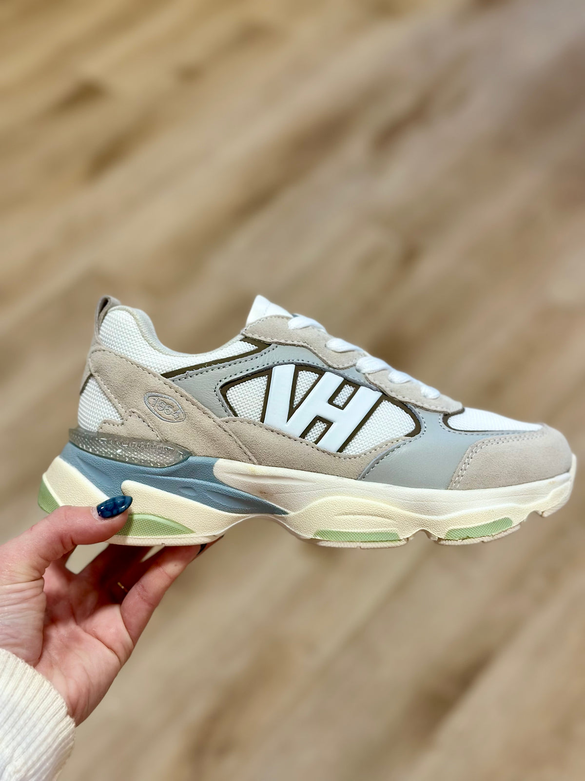 Vintage Havana Dash 12 Sneaker