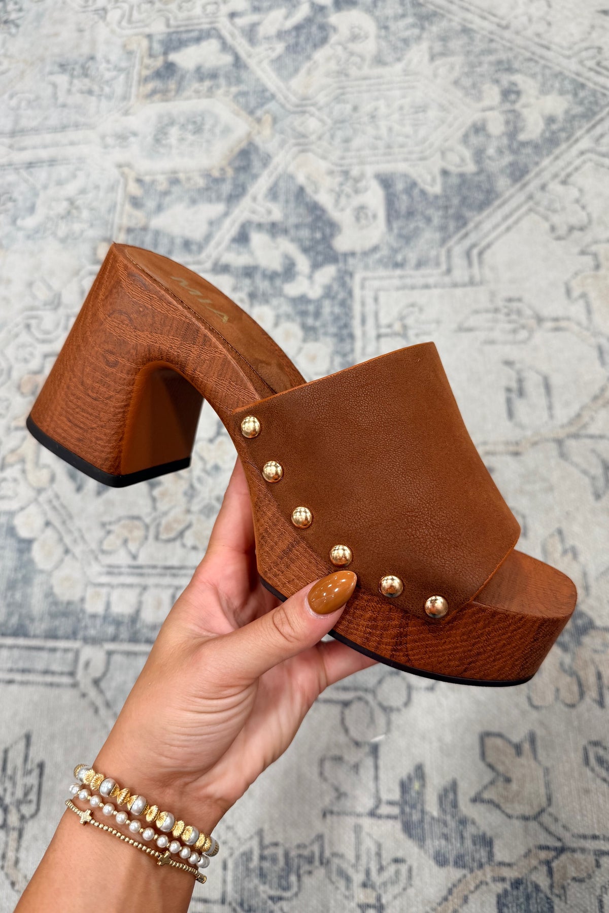 Mia Emmerie Studded Platform Sandal Cognac