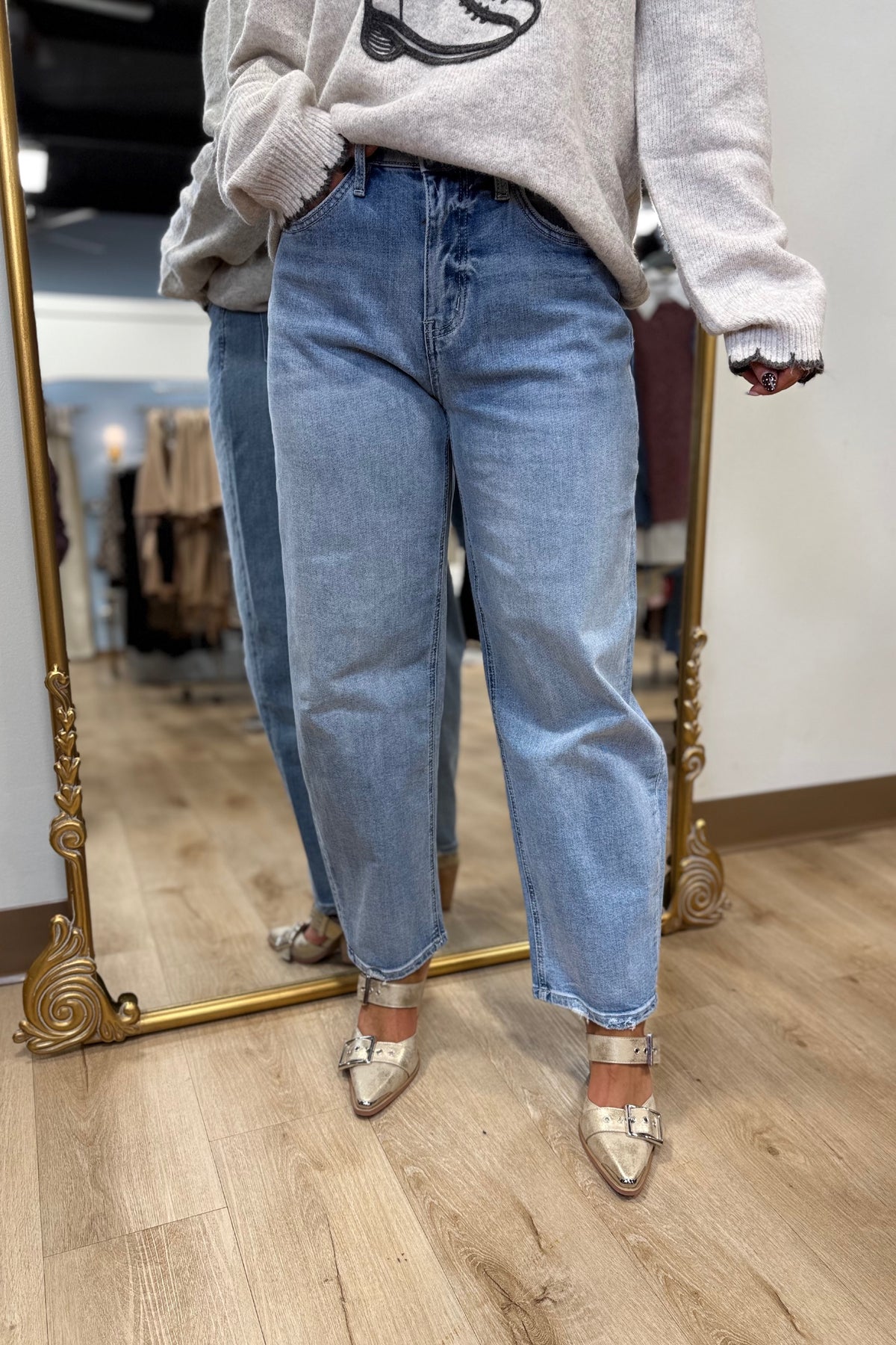 Vervet High Rise Light Wash Barrel Leg Jeans