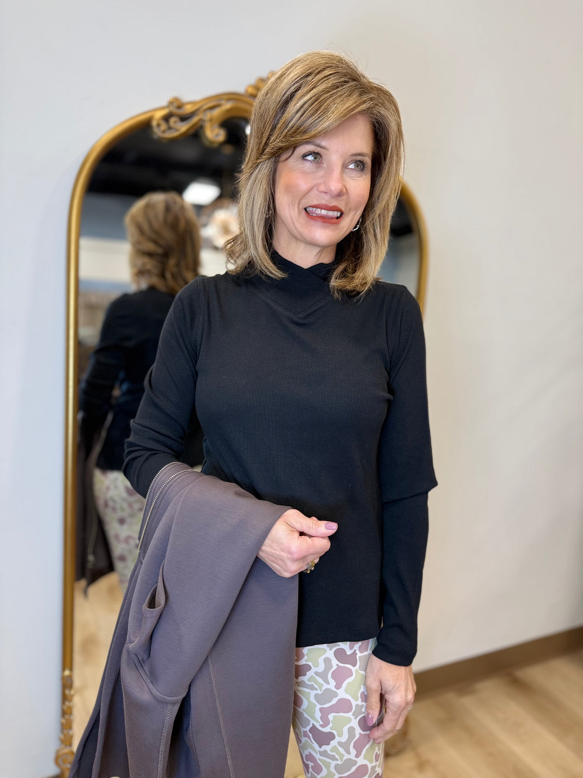 Renuar Cross Over Mock Neck Sweater Black