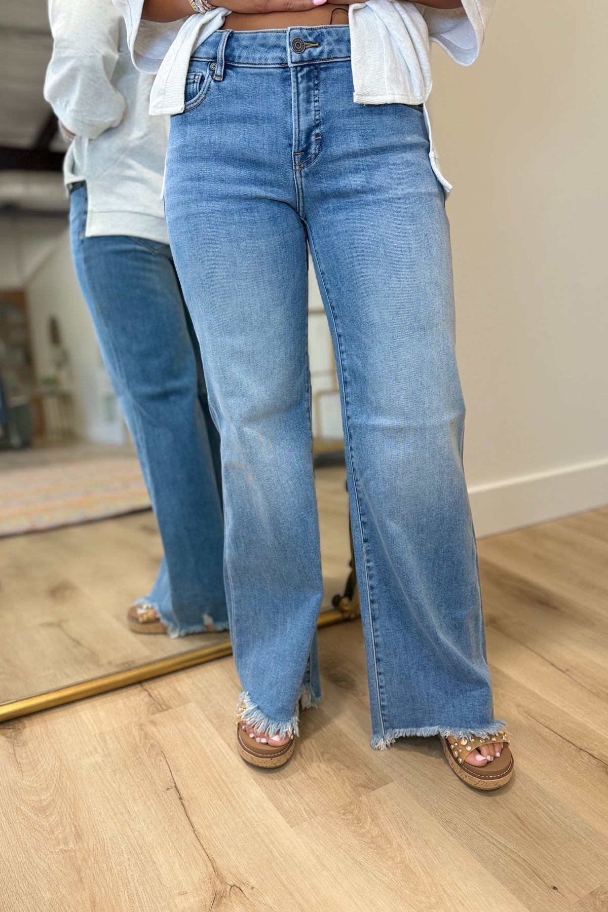 Hidden Happi Low Rise Comfort Flare Medium