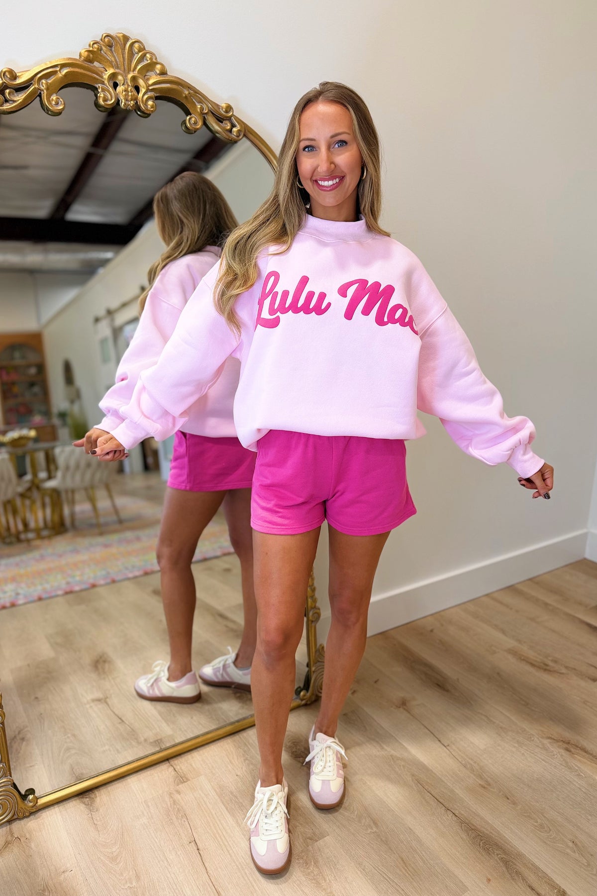 Lulu Mac Script Sweatshirt Light Pink/Bubblegum