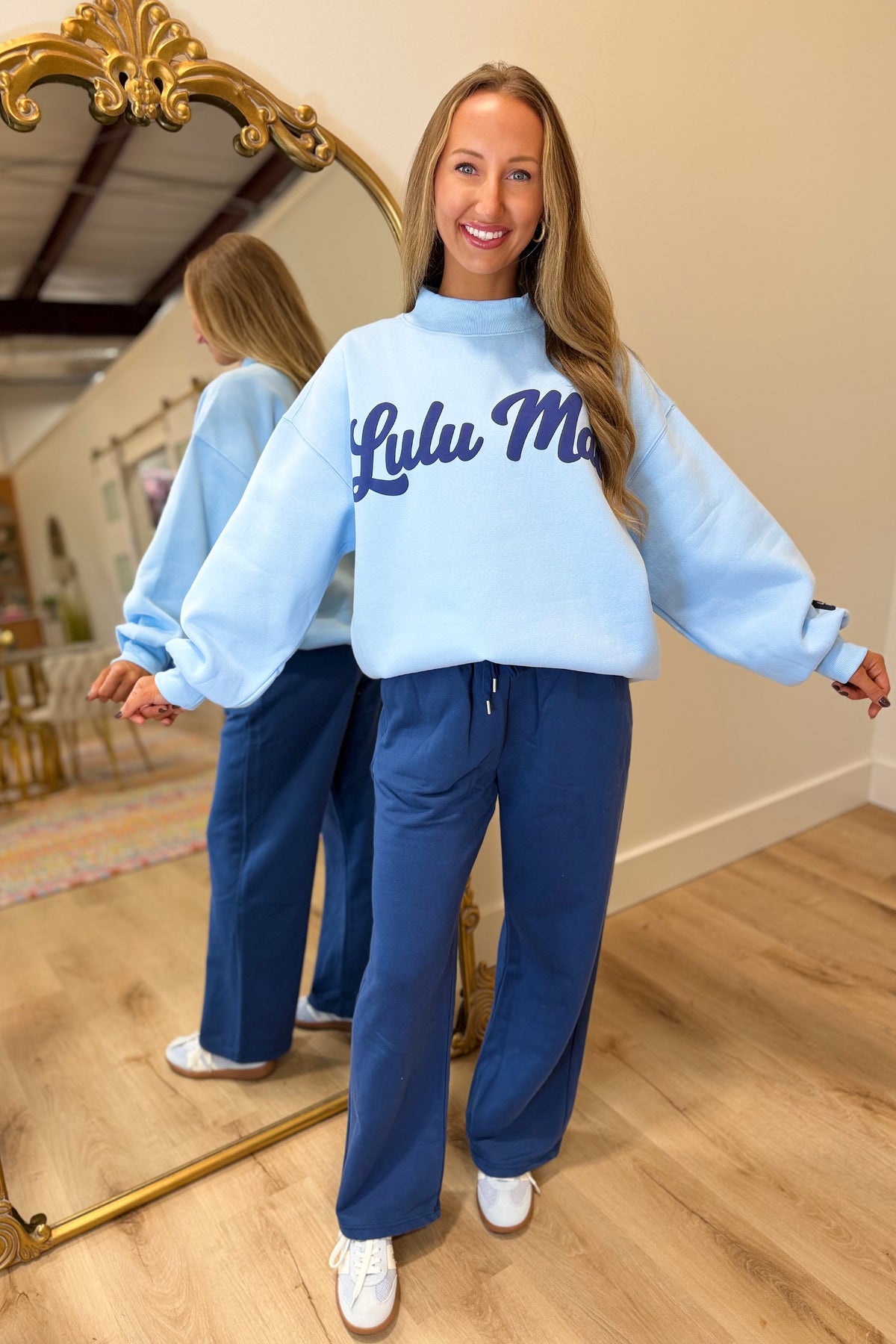 Lulu Mac Script Sweatshirt Light Blue/Navy