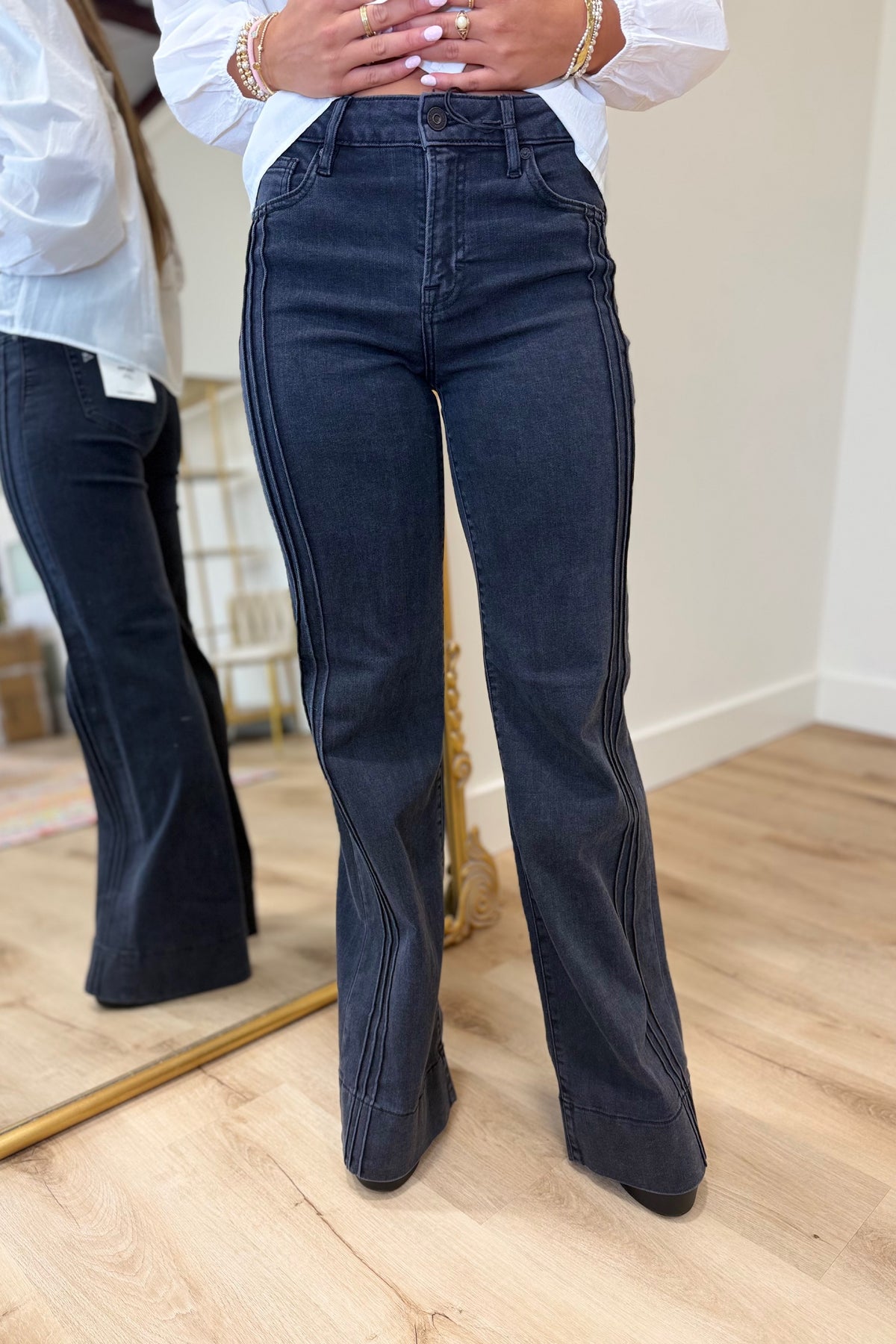 Hidden Happi Flare Jean Charcoal Wash